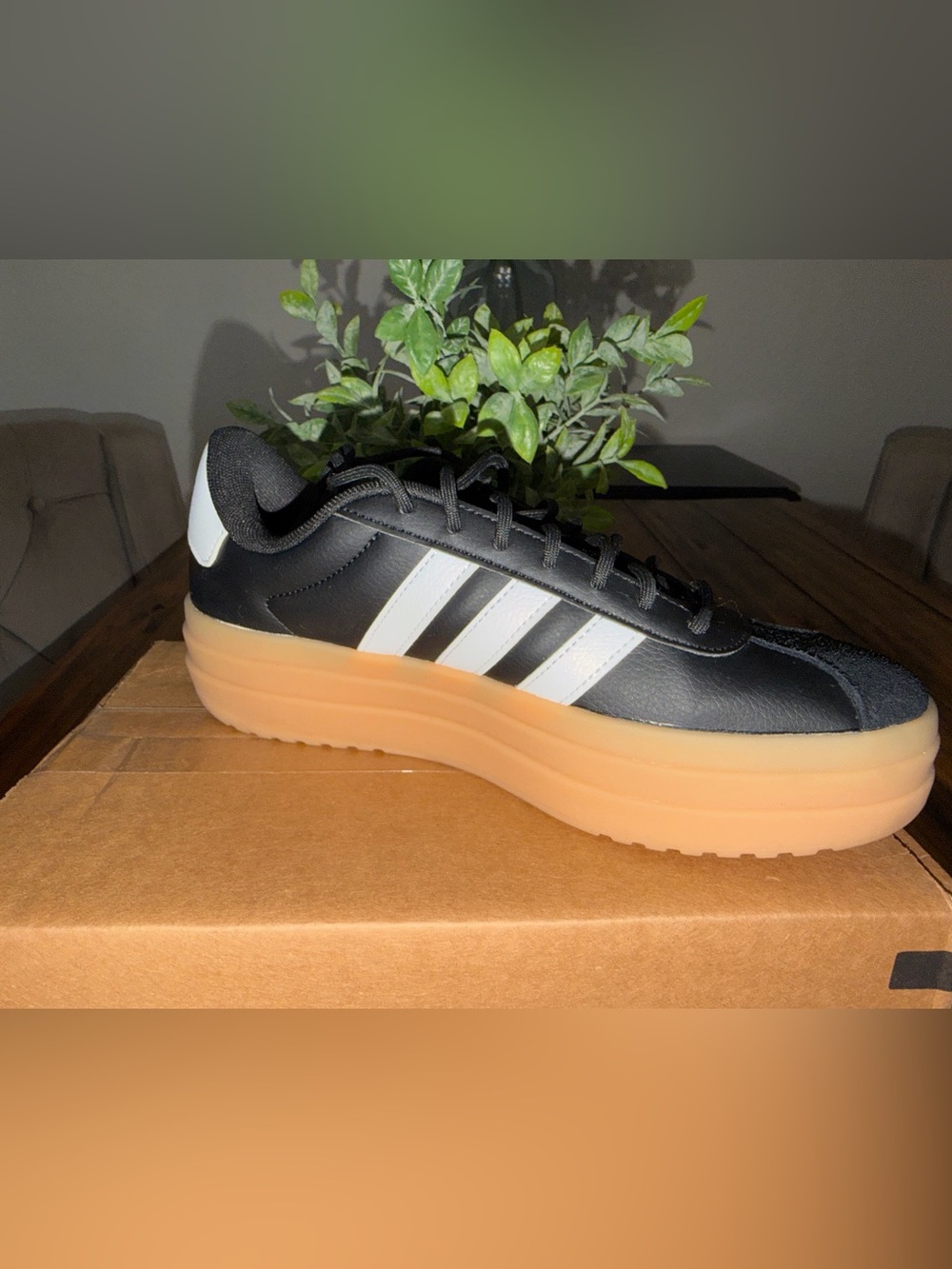 Adidas Black & White Classic Trainer with Platform Sole - Picture 4 of 10